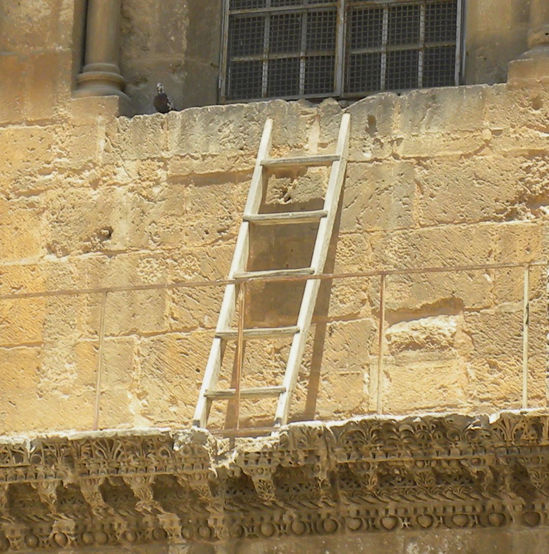The immovable ladder. Photo by Wilson44691 from Wikimedia Commons.